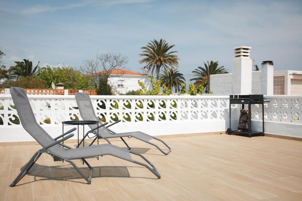 Bungalow Con Encanto Y Vistas Al Mar Vinarós Exteriör bild